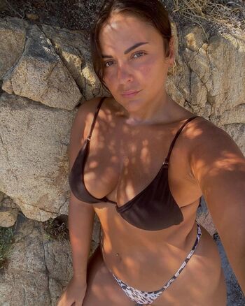 Anna Sale