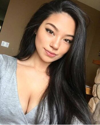 Anna Sawai