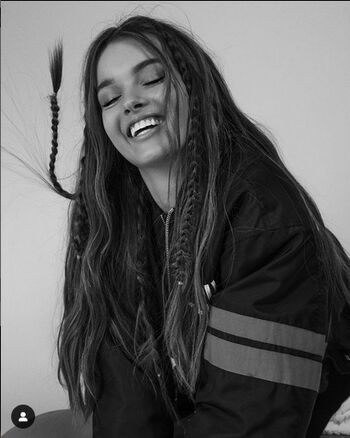 Anna Zak