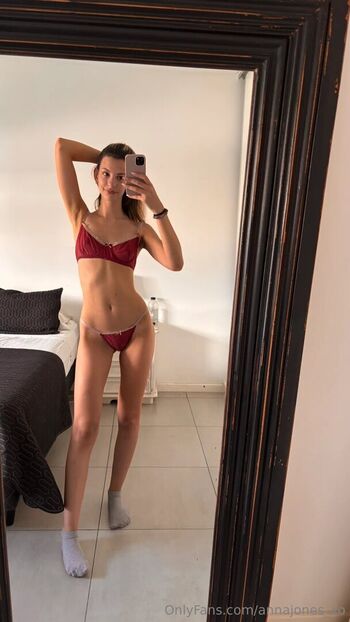 annajones_xo