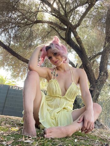 annalee_free