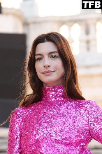 Anne Hathaway