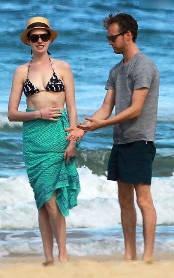 Anne Hathaway