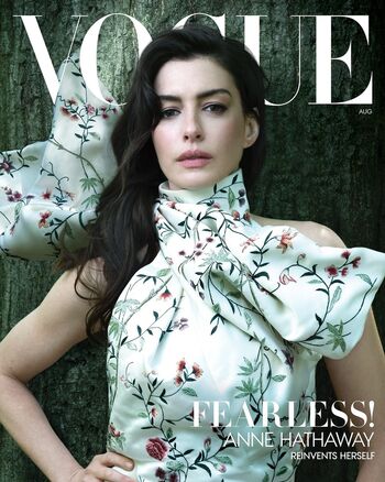 Anne Hathaway