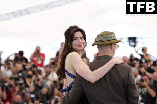Anne Hathaway
