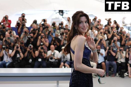 Anne Hathaway