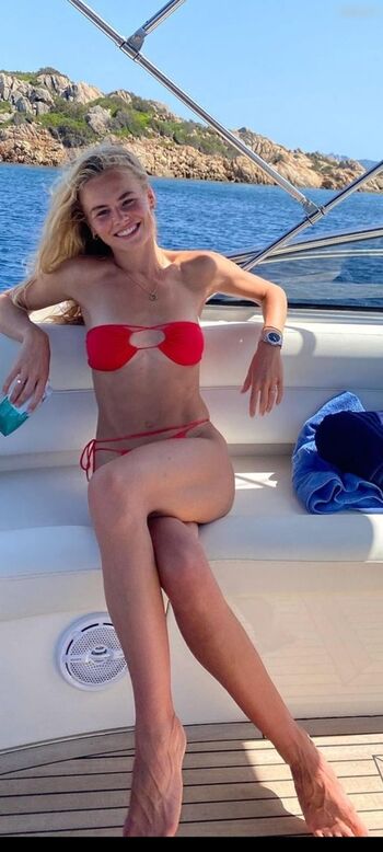 AnneKee Molenaar