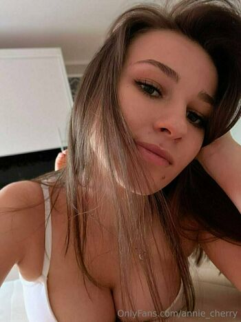 annie_cherry