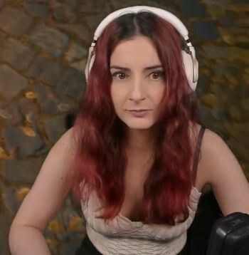 AnnieFuchsia