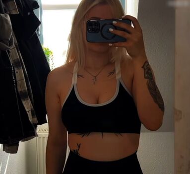 Anny_vans