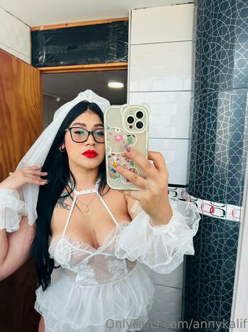 annykalif