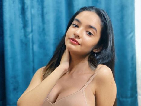 Anushka Sen