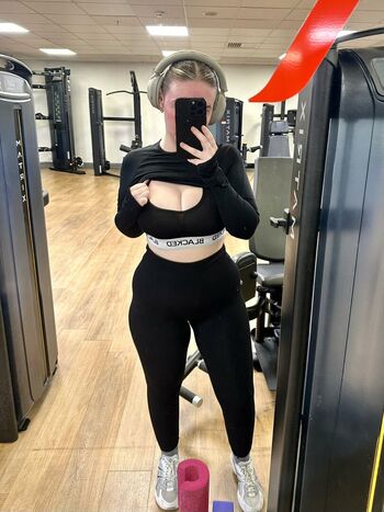 April Quinne