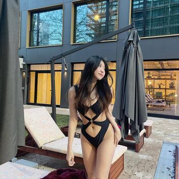 AraTheHotwife