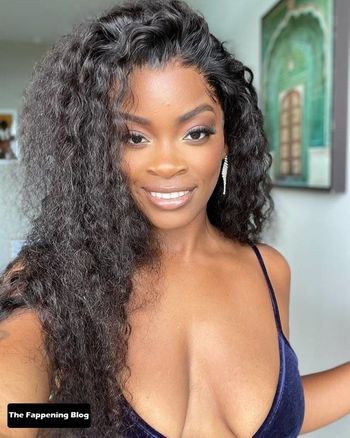 Ari Lennox