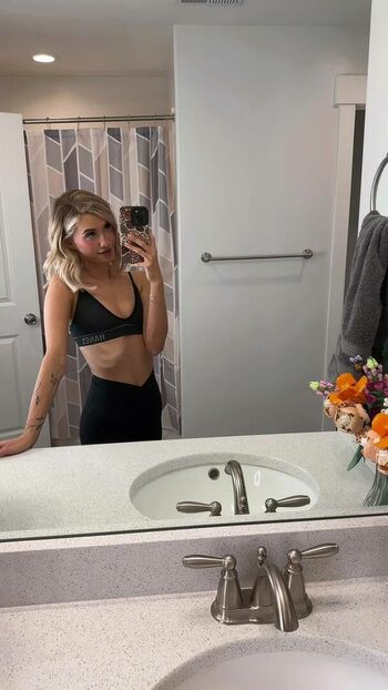 Aria Adams