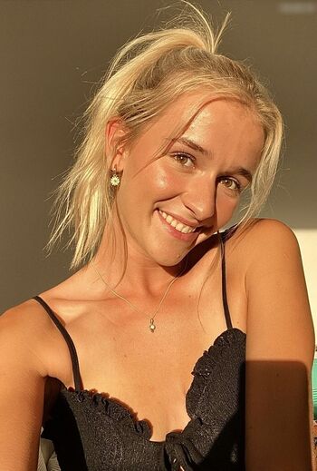 Ariana Müller / Vegetario