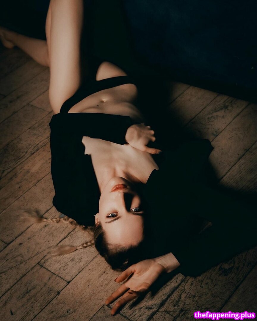 arinazhotikova