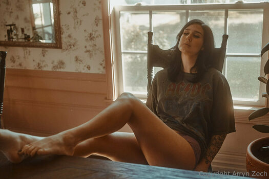Arryn Zech