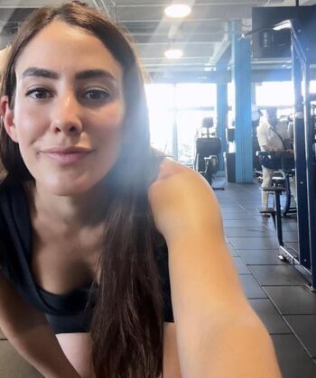 Arynne Wexler