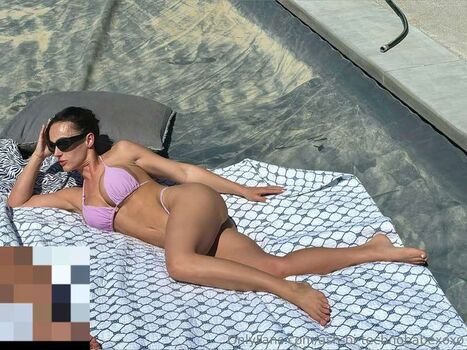 ash-bi-technobabexoxo