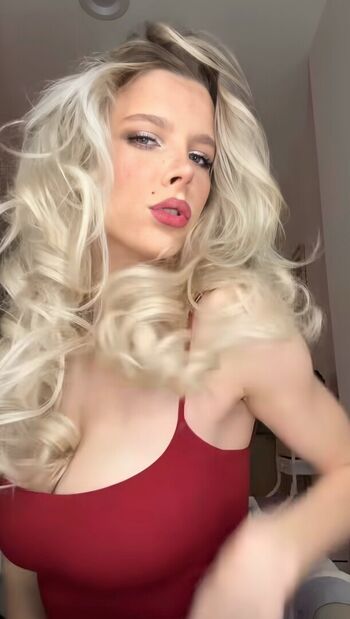 Ashley Matheson Smashedely