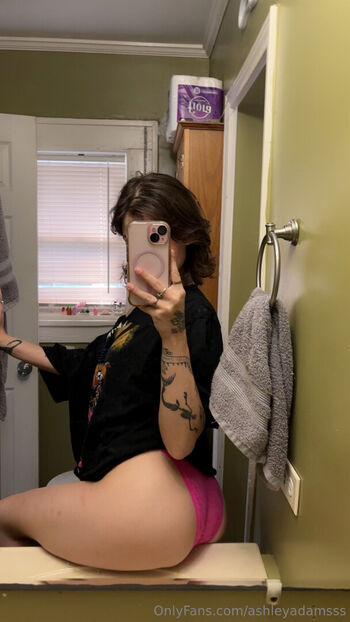 ashleyadamsss