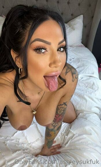 ashleysukfuk