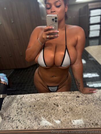 Ashlyn Peaks
