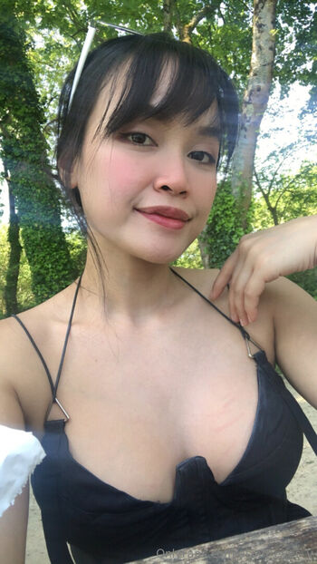 asian_eyes_v
