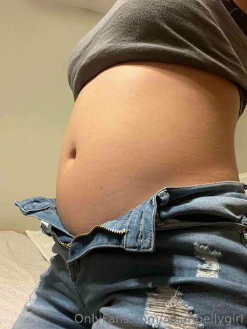 asianbellygirl