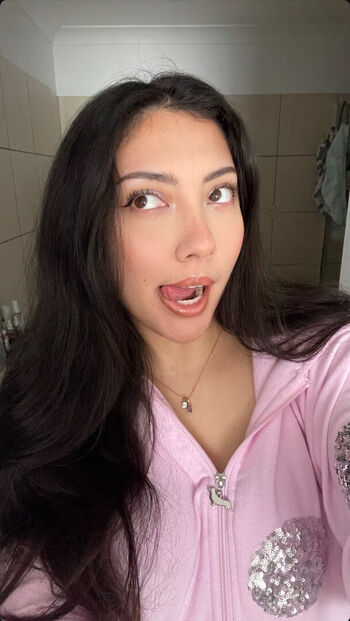 Asmr Jade