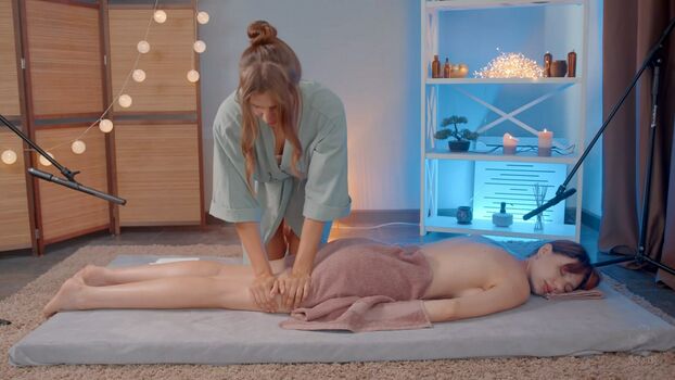 ASMR Massage
