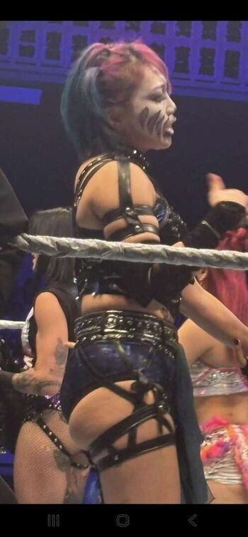 Asuka WWE