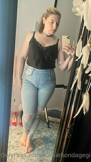 aussiebondagegirl