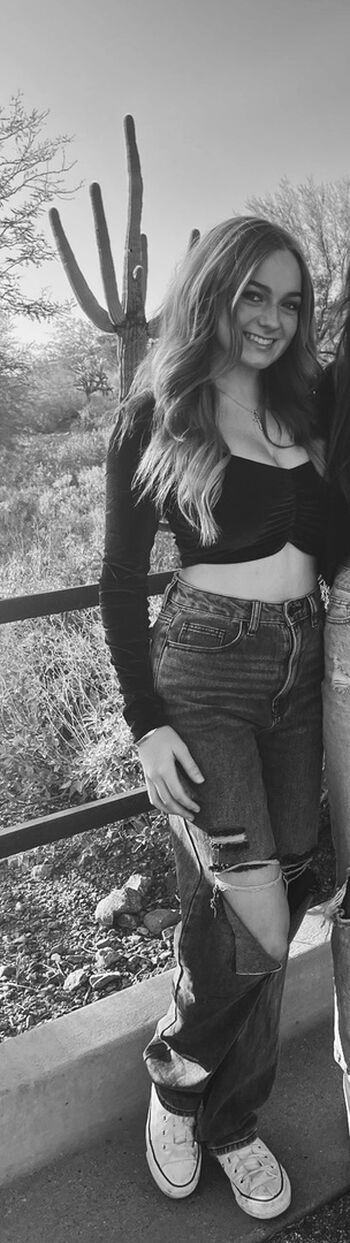 Ava De Campo