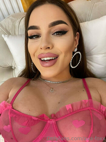 ava-foxx