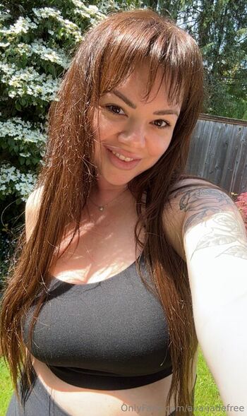 ava-jadefree