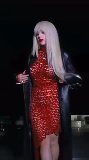 Ava Max