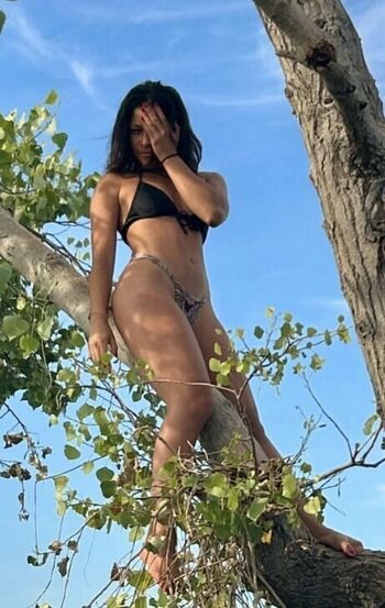 Ava Yulisa