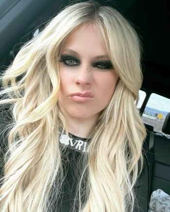 Avril Lavigne