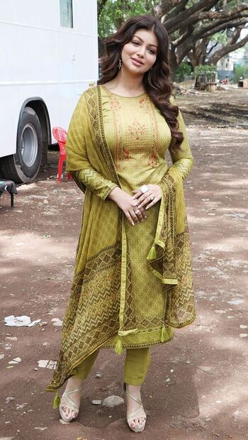 Ayesha Takia