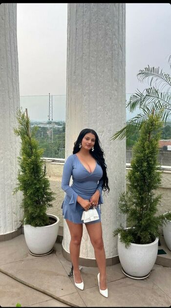 _ayushaaaa__