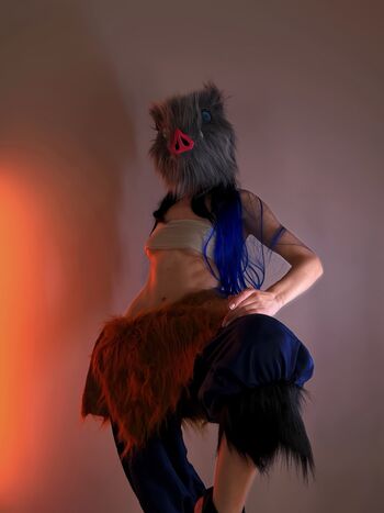 B_u_l_o_c_h_k_a (bulochkatyt)