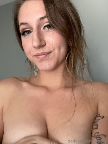 babevanessaeve