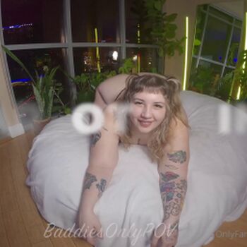baddiesonlypov