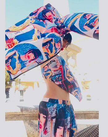 Bai Ling