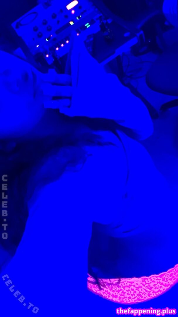 Bb Trickz / Bbtrickz / belizekazi / https: / imsorrymissjacksonuhh / labbtrickz Nahá OnlyFans fotografie #30