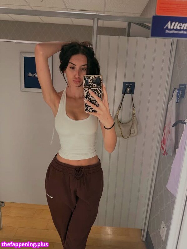 BBLOVIIEG Fotografie OnlyFans Dezbrăcată #2