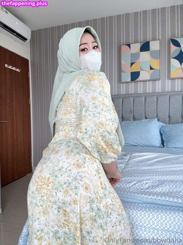 bbwmuslimdalia / dalia / https: Fotografie OnlyFans Dezbrăcată #28